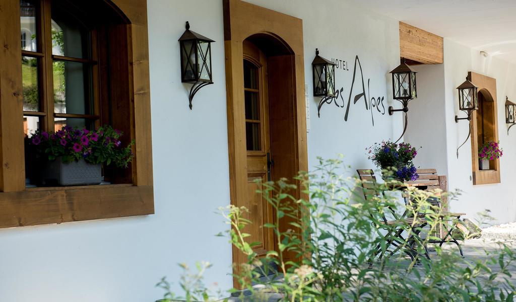 Hotel Des Alpes Superieur Gstaad Eksteriør bilde