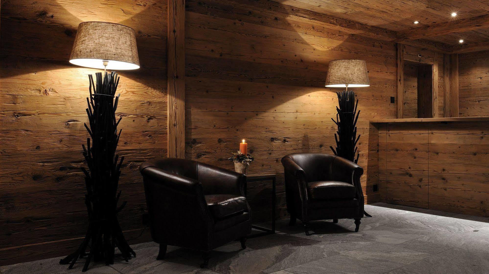 Hotel Des Alpes Superieur Gstaad Eksteriør bilde